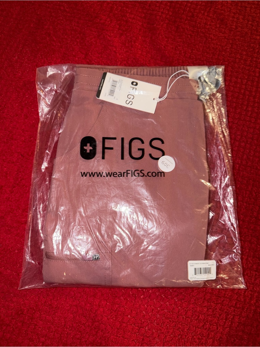 FIGS woman's yola straight leg scrub pants